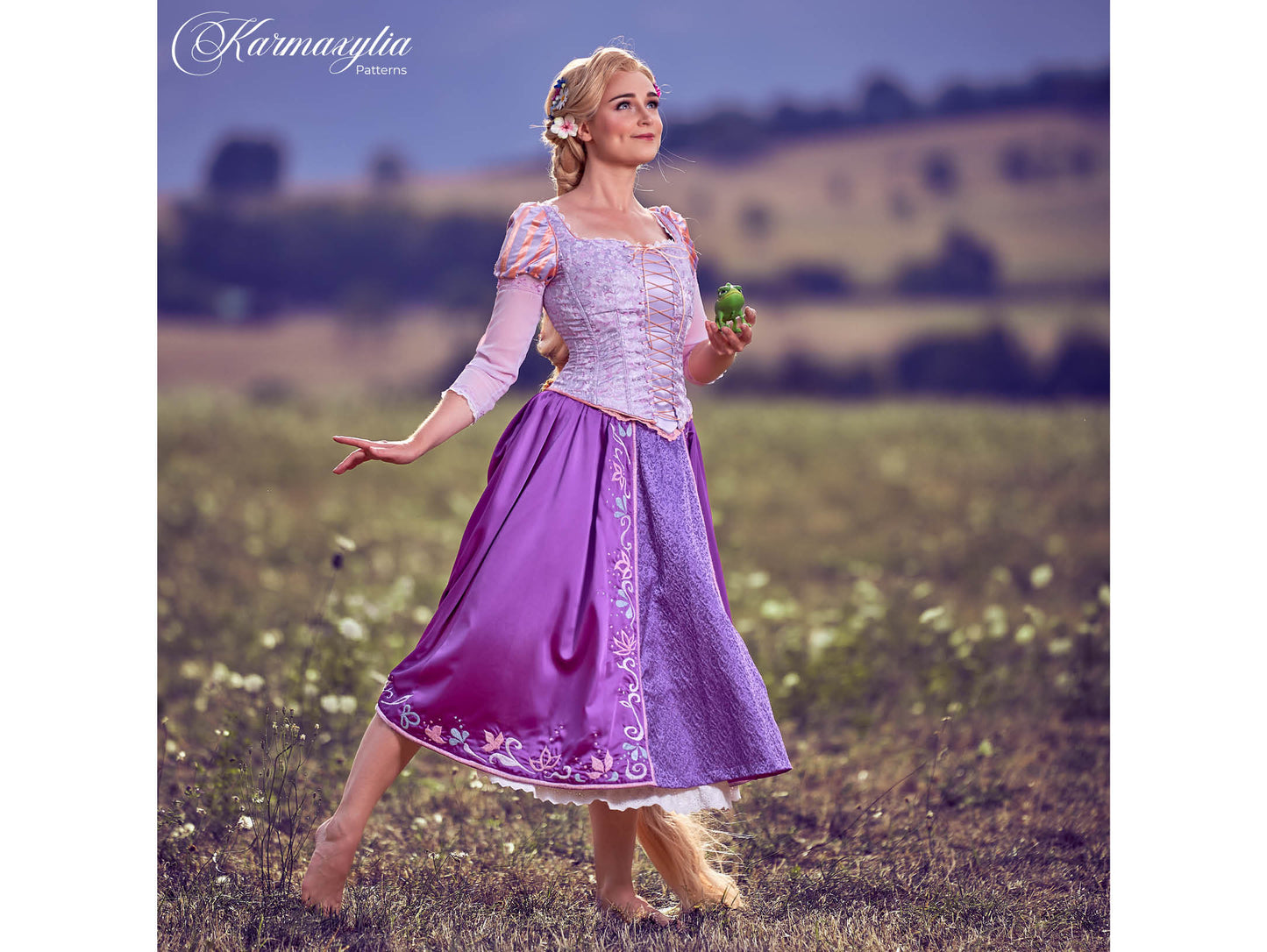 5x10'' frame Rapunzel Skirt Embroidery machine design and pattern - 11x26cm Motif de broderie et patron de la jupe de Raiponce